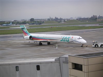 希少JAL 2000年代　MD-90安全のしおり 希少映像】Special Livery JAS McDonnell Douglas MD-90 at